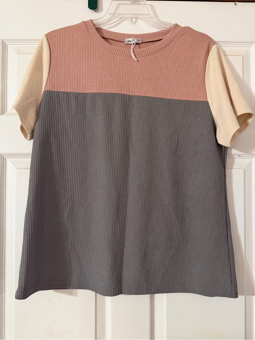 Ribbed Colorblock Short Sleeve Top - Pink, Gray & Cream